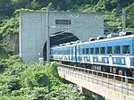 绘有哆啦A梦人物的日本火车