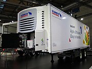 Refrigerated semi-trailer