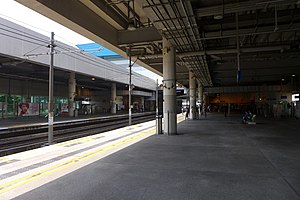 轻铁屯门站高架月台（2014年10月）