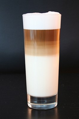 A latte macchiato