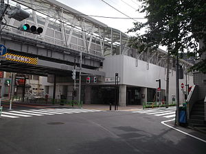 绿丘站站舍（2013年5月）