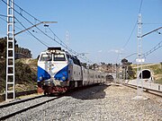 Class 333.101 pulling talgo cars (c.2006)