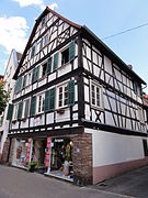 民居（法語：Maison au 2, rue Nationale à Wissembourg）