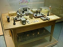 Table top with various pieces of the experimental equipment