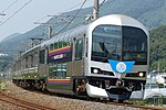 5000系 高松一側為雙層車廂