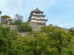 Marugame_Castle,_Tenshu_002