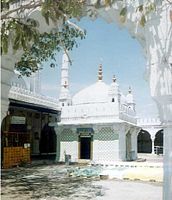 Tomb of Sayyid Burhan-ud-din, Khuldabad