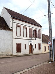 The town hall in Pailly