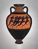 陶瓶画师欧菲列特斯的泛雅典娜节奖品双耳瓶（英语：Euphiletos Painter Panathenaic prize amphora）（Euphiletos Painter Panathenaic prize amphora）；公元前530年；彩陶；高：62.2公分；纽约大都会艺术博物馆