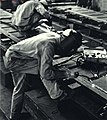 1965年江南造船厂焊接