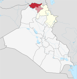 杜胡克省的位置（红色） – 伊拉克（红色、褐色及浅灰色） – 伊拉克库尔德斯坦  （红色及褐色）