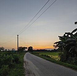 An image of a road in Maral Gaon