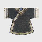 Woman's Short Coat (China) with a cloud collar appliqué, early 19th century (front view).