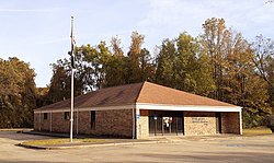 Main façade of the Hensley Post Office