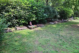 Locust Valley Cemetery