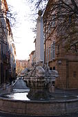 Fontaine des Quatre-Dauphins in Aix-en-Provence