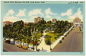 Lincoln Park, the city's oldest park,[27] depicted on a postcard, c. 1930-1945