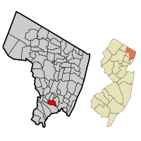 Location of Moonachie in Bergen County highlighted in red (left). Inset map: Location of Bergen County in New Jersey highlighted in orange (right).