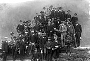 Group photo taken during the aforementioned geological field excursion to Harpers Ferry, West Virginia, May 1897. Sir Archibald Geikie is in the top row, second from the left, wearing a light-colored jacket.