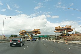 Balanced cantilever construction over Interstate H-1 in 2015