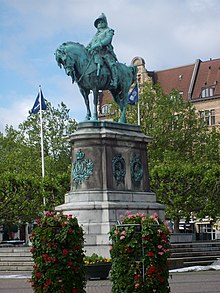 Equestrian statue of Charles X Gustav by John Börjeson
