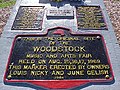 1984年建立的伍德斯托克克音乐节15周年记念碑
