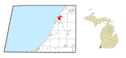 本顿港在贝林县及密歇根州的位置（以红色标示）