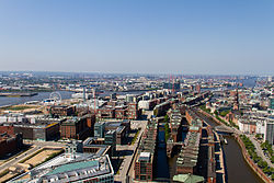 从东部鸟瞰汉堡港城（2013）