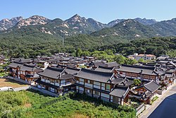 Eunpyeong Hanok Village in Jingwan-dong