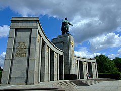 Soviet War Memorial, Tiergarten