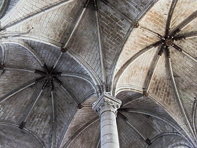 Detail of the vaulted ceiling.