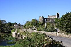 Glanworth bridge and castle