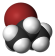 Spacefill model of 2-bromopropane