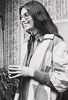 a half-length picture of Emmylou Harris
