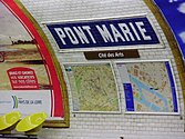 Platform signage at Pont Marie