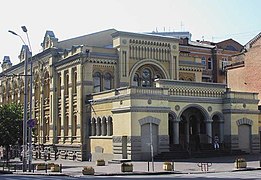 布罗斯基犹太会堂– 摩尔复兴式建筑
