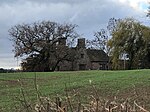 Llwyn-y-gaer House