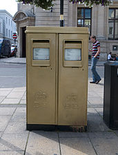 Cheltenham gold post box