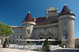 欧布纳城堡（法语：Château d'Aubenas）