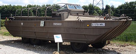 GMC DUKW 2+1⁄2-ton 6x6