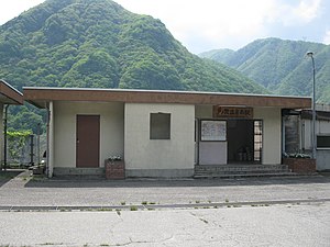 车站站房（2011年5月16日）