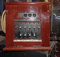 Early 1945 telephone exchange model N935 system featuring cordless operation