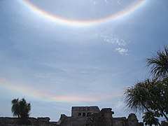 A circumscribed or 22° halo (top) together with a circumhorizon arc (bottom), photographed in Mexico