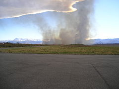 比利牛斯山区的焚风引起的火灾