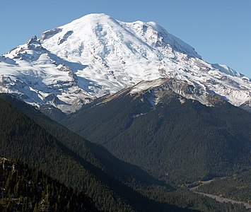 17. Mount Rainier is the highest summit of Washington and the Cascade Range.