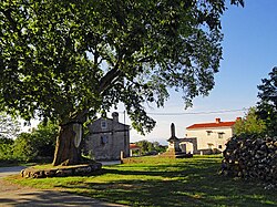 Skitača village center