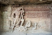Vishnu in the form of Varaha, Udayagiri caves, circa 400 CE.[62] In front, probable relief of Chandragupta II (380–415 CE) kneeling, paying homage to Varaha.[63]