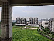 學生公寓及校道一景