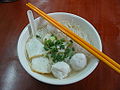 香港常見的魚蛋米粉