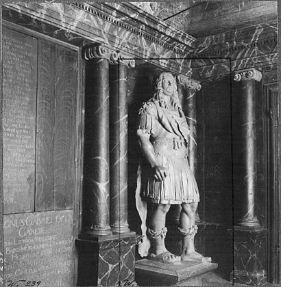 Lead statue of Magnus Gabriel De la Gardie